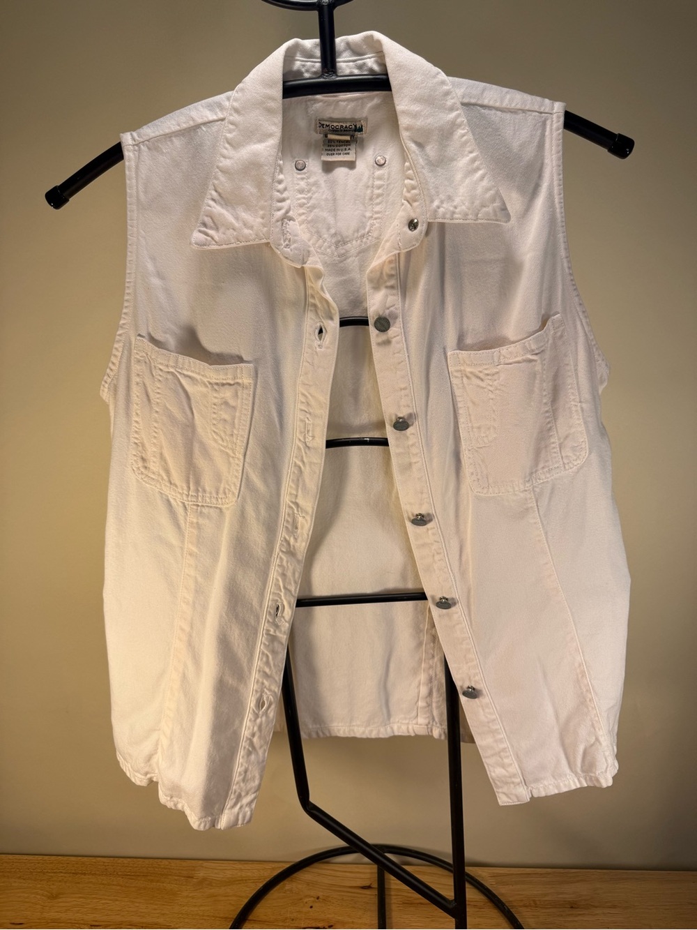 Women’s Democracy Vintage White Sleeveless Vest